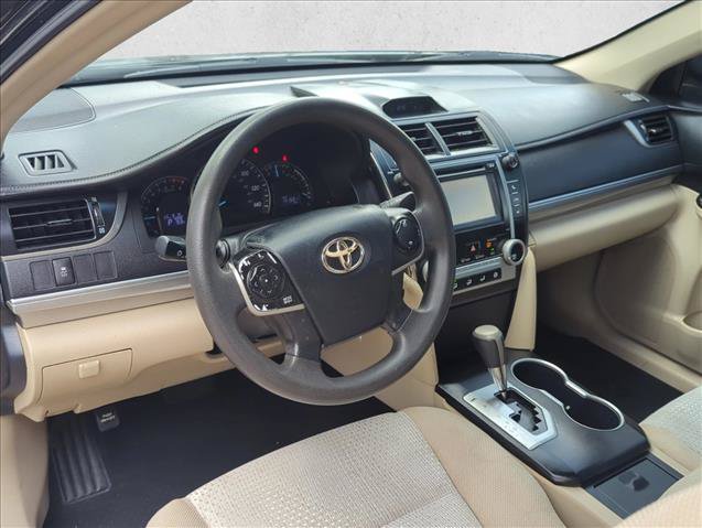 Used 2012 Toyota Camry LE FWD image 12