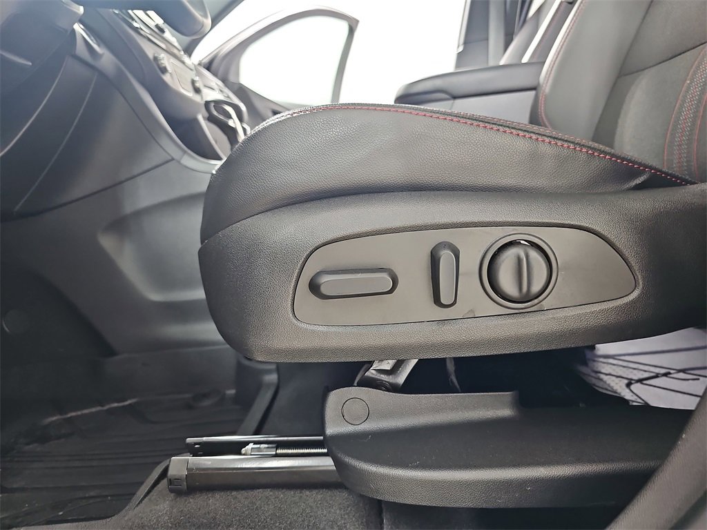 Certified 2023 Chevrolet Equinox RS w/ LPO, Floor Liner Package image 35