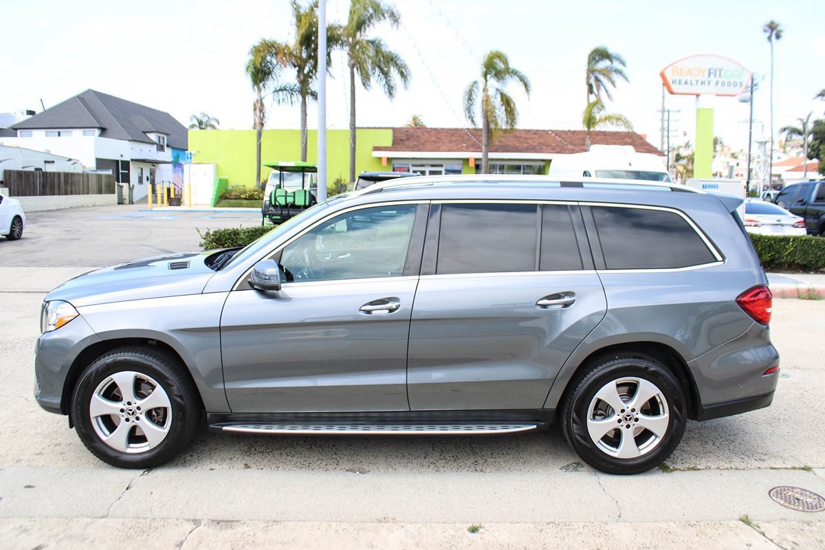 Used 2018 Mercedes-Benz GLS 450 4MATIC image 2