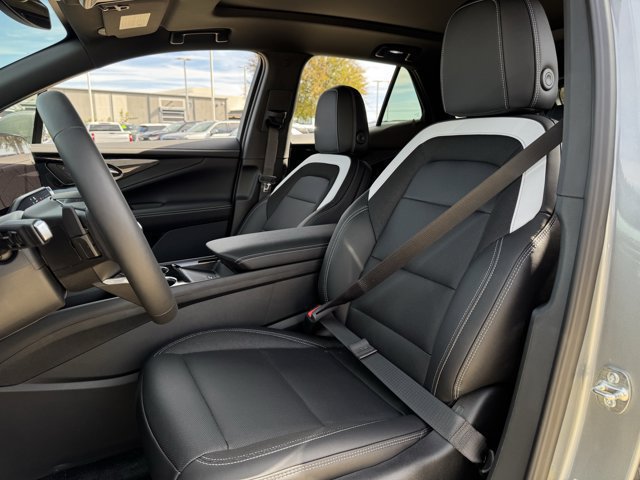New 2026 Chevrolet Blazer EV LT FWD image 17