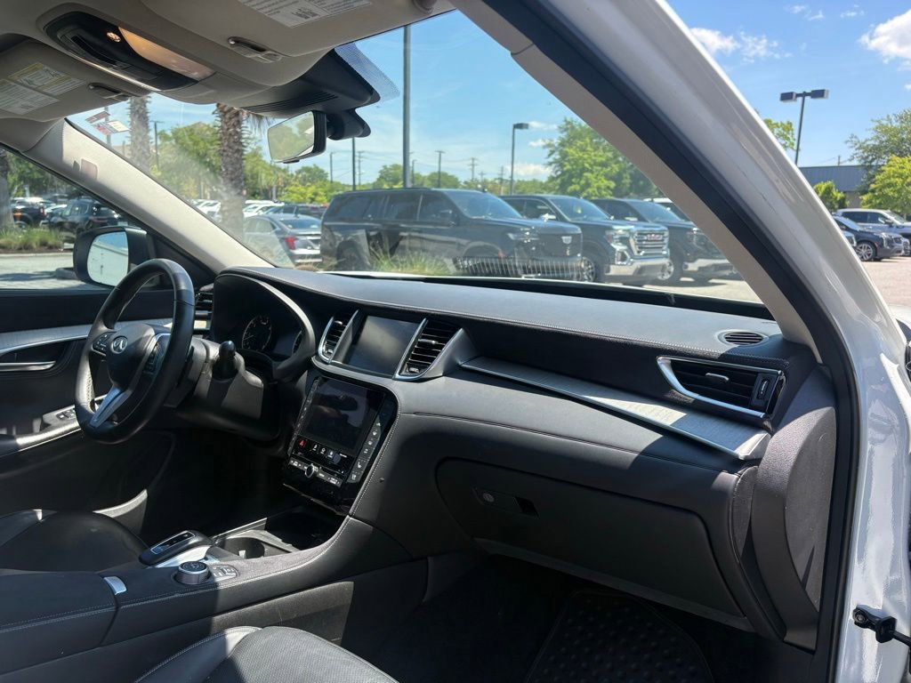 Used 2023 INFINITI QX50 Sensory AWD/4WD image 14