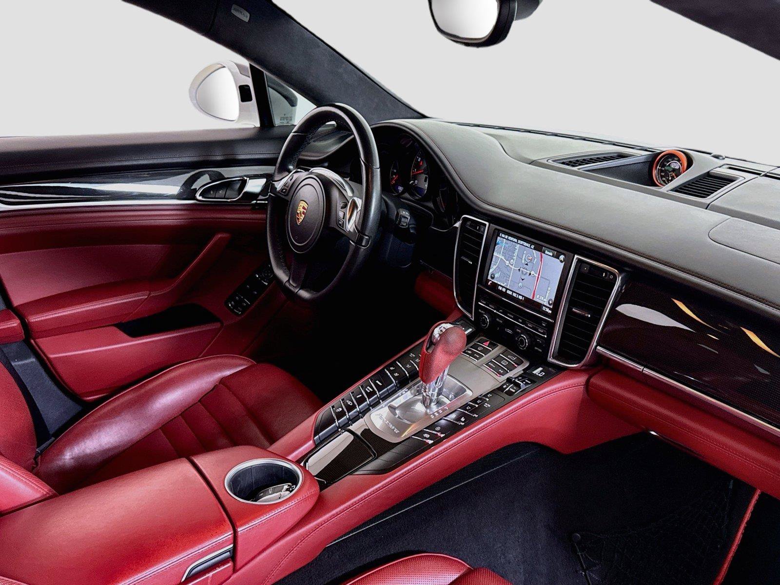 Used 2014 Porsche Panamera GTS AWD/4WD image 33