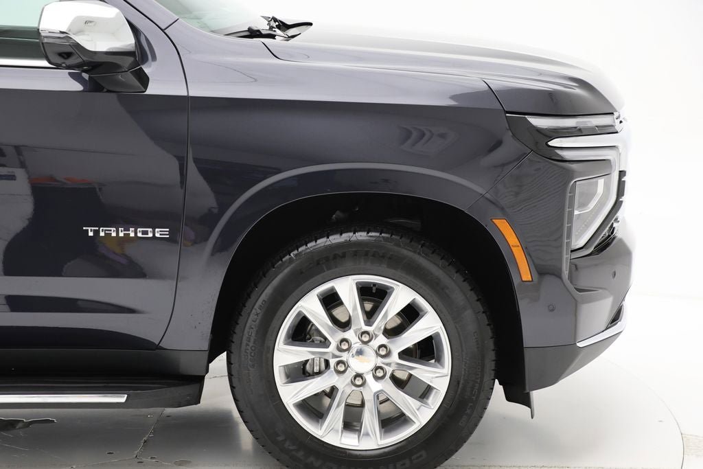Used 2025 Chevrolet Tahoe Premier AWD/4WD image 4