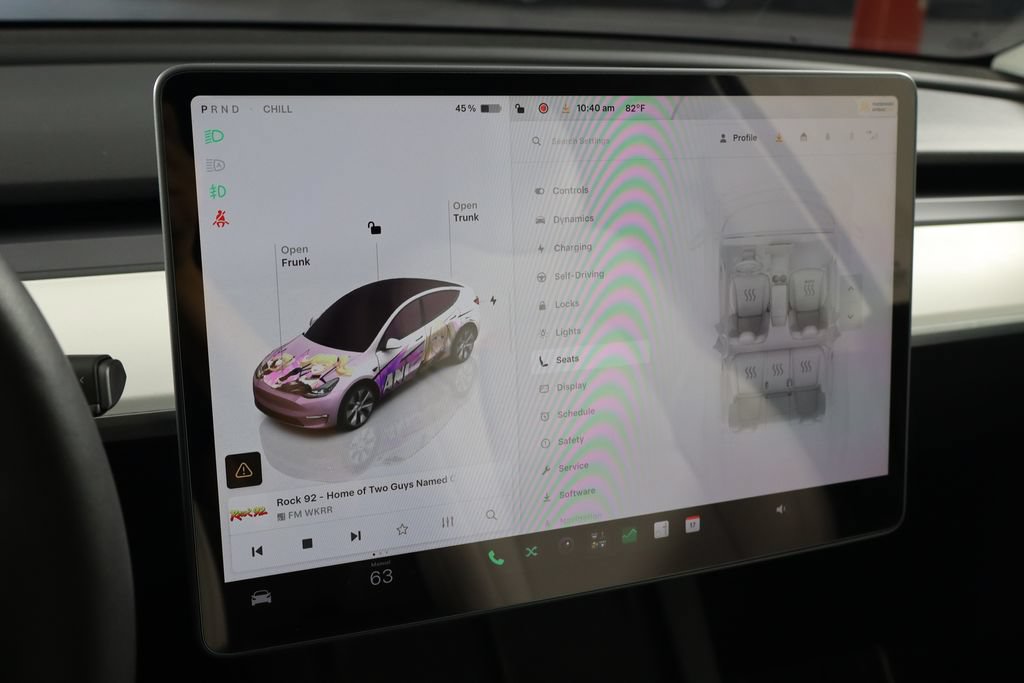 Used 2023 Tesla Model Y Long Range AWD/4WD image 29