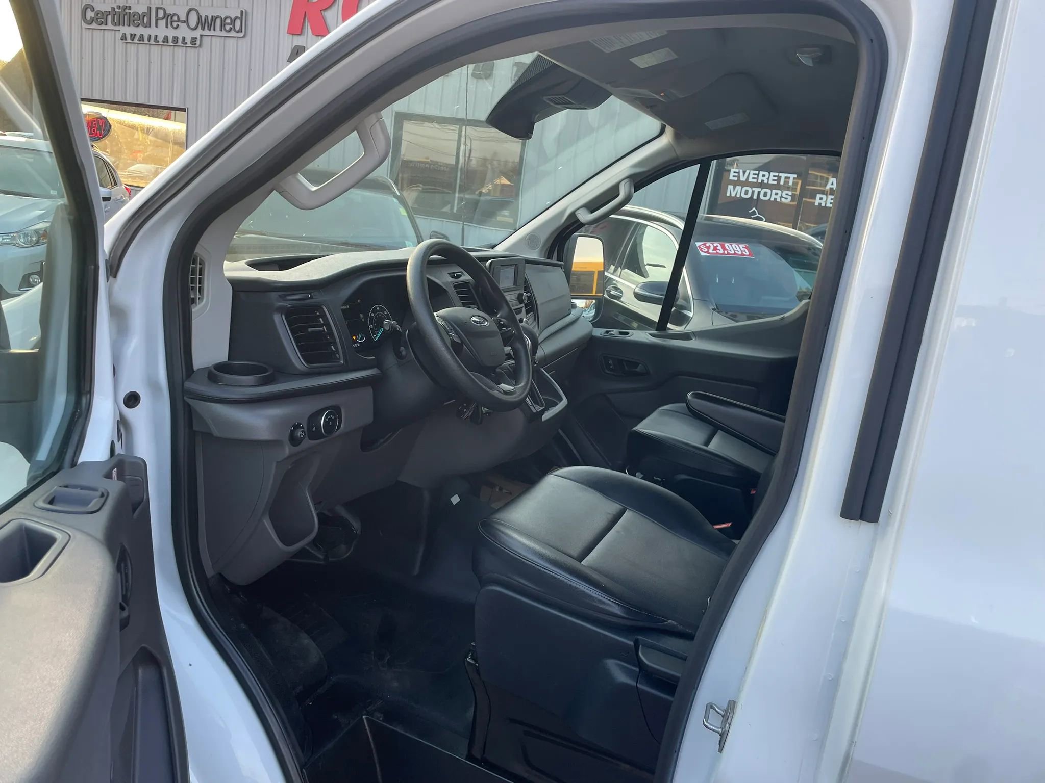 Used 2020 Ford Transit 150 Low Roof RWD image 20