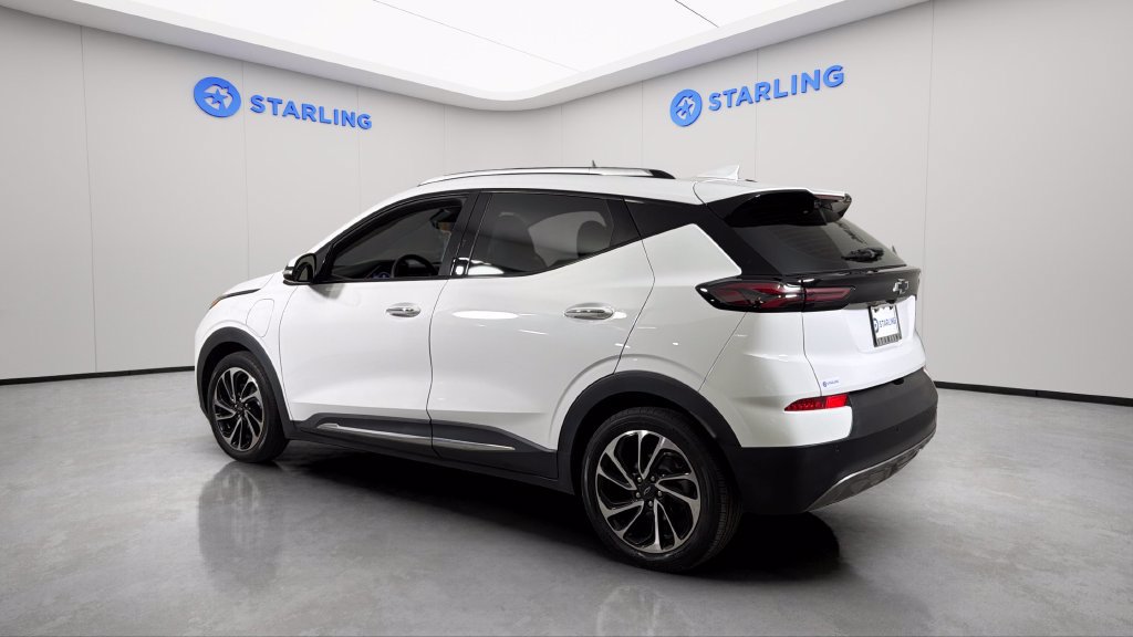 Certified 2023 Chevrolet Bolt EUV Premier FWD image 5
