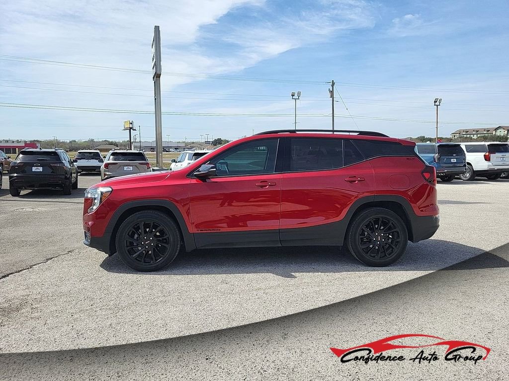 Used 2023 GMC Terrain SLT w/ Elevation Edition image 1