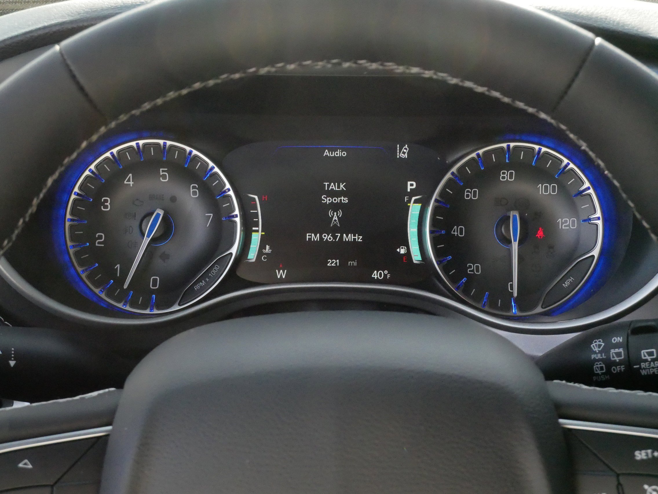 Used 2026 Chrysler Pacifica Select image 21