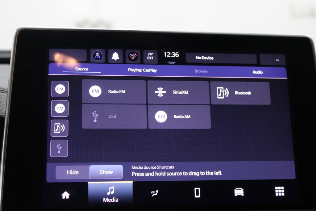 Used 2025 Jeep Compass Trailhawk image 34