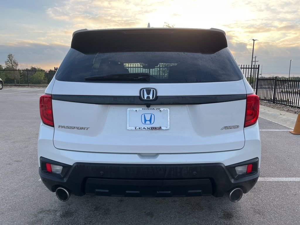 Certified 2023 Honda Passport EX-L image 5