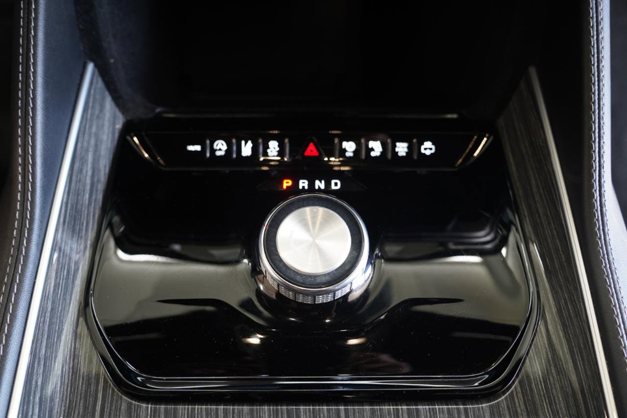 Used 2022 Jeep Wagoneer Series III w/ Premium Group I RWD image 21