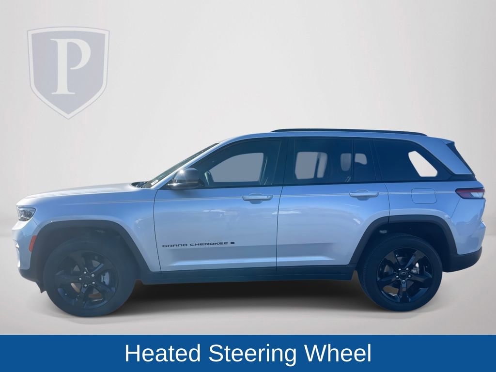 Certified 2025 Jeep Grand Cherokee Altitude image 6