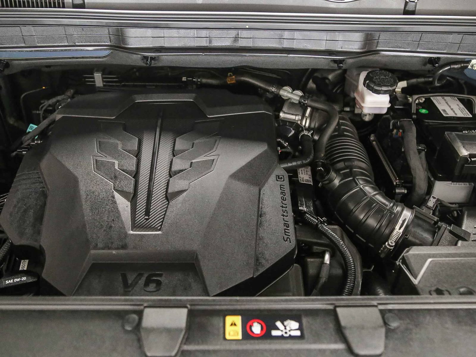Used 2024 Kia Carnival SX Prestige FWD image 28
