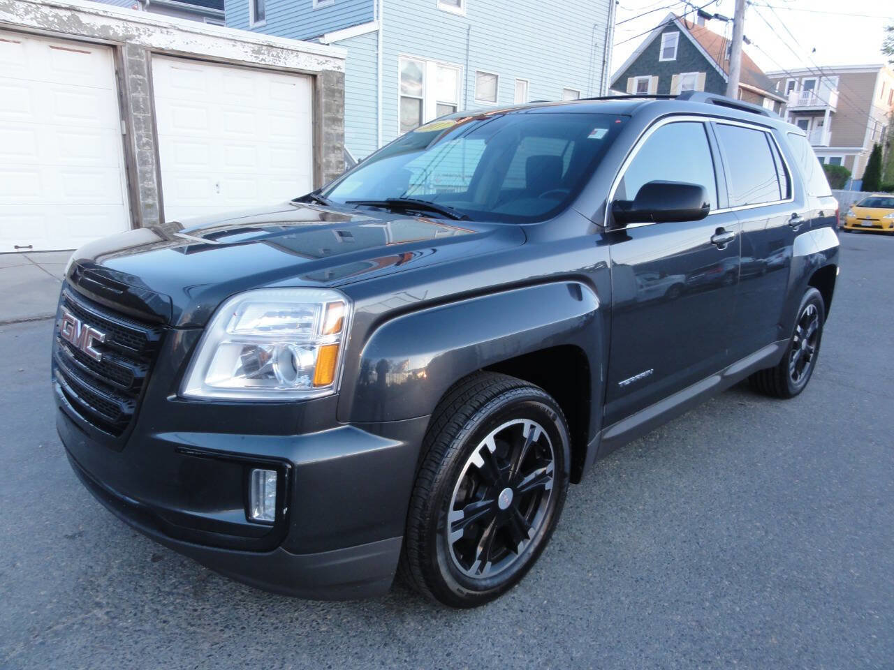 Used 2017 GMC Terrain SLE w/ Nightfall Package AWD/4WD image 31