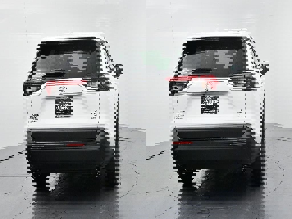 New 2025 Toyota RAV4 LE image 7