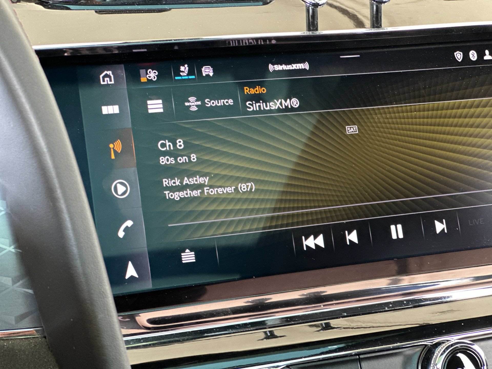 Certified 2022 Bentley Bentayga Speed AWD/4WD image 21