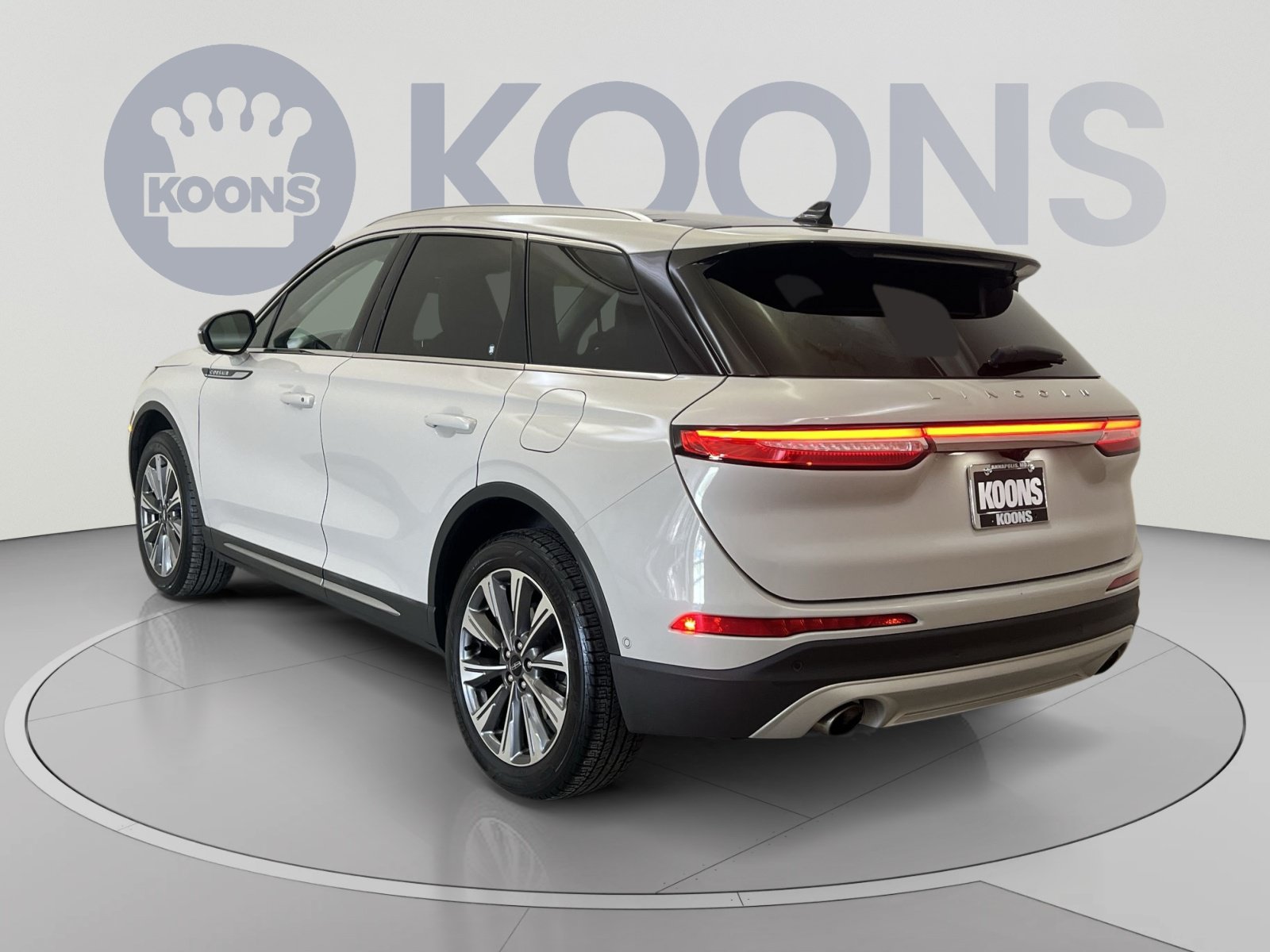Used 2022 Lincoln Corsair Reserve w/ Equipment Group 201A AWD/4WD image 7