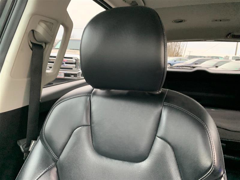 Used 2020 Kia Telluride S image 14