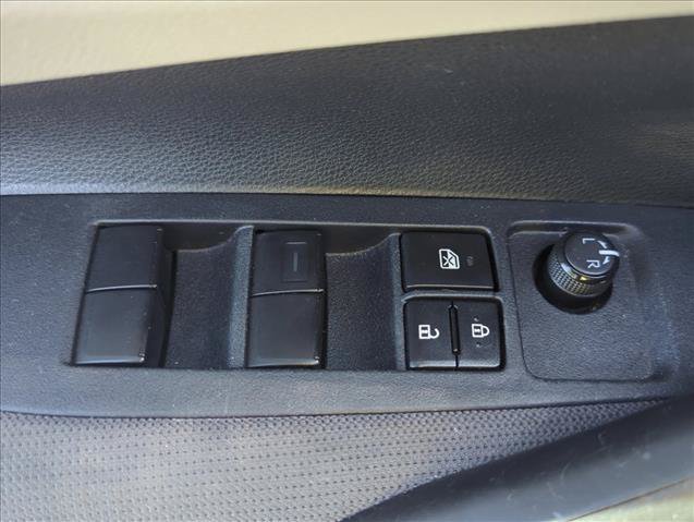 Used 2024 Toyota Corolla LE w/ LE Convenience Package FWD image 10