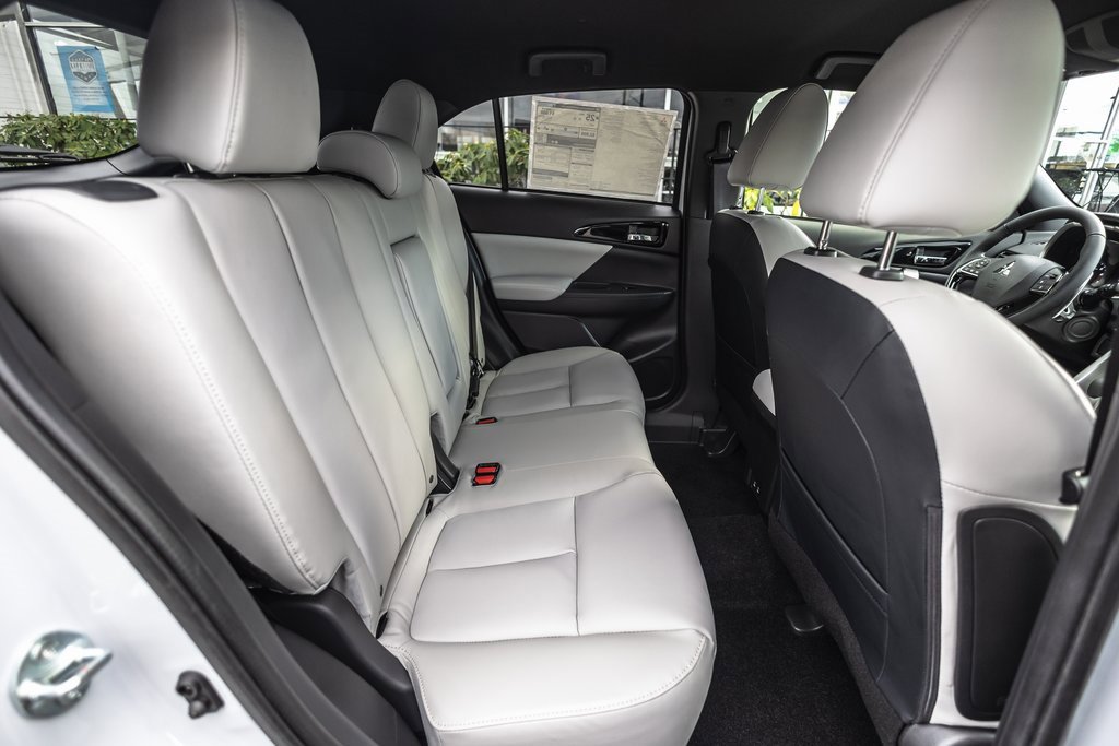 New 2026 Mitsubishi Eclipse Cross SEL image 30