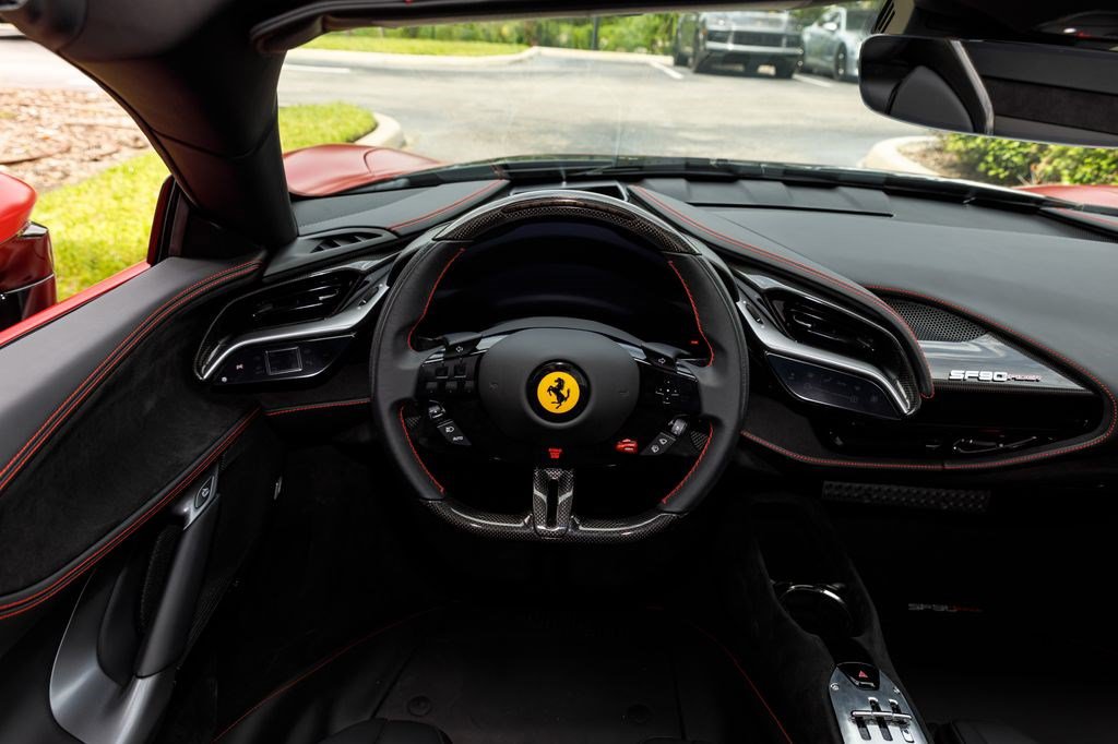 Used 2025 Ferrari SF90 Spider AWD/4WD image 18