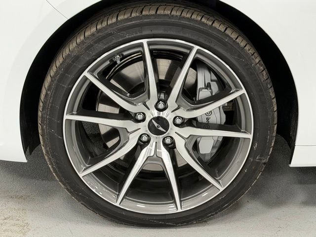 New 2026 Genesis G70 2.5T Prestige image 8