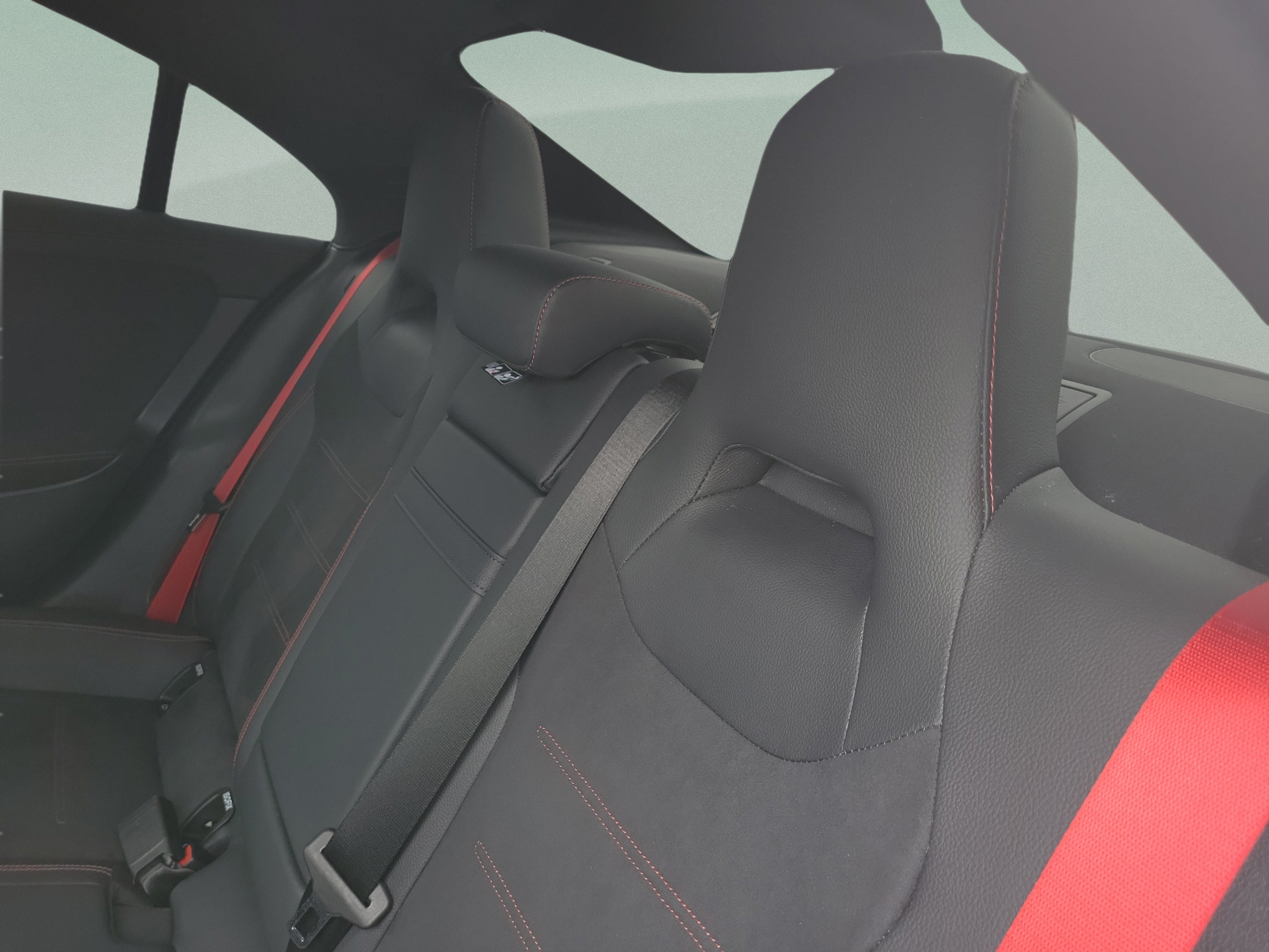Certified 2025 Mercedes-Benz CLA 35 AMG 4MATIC image 9