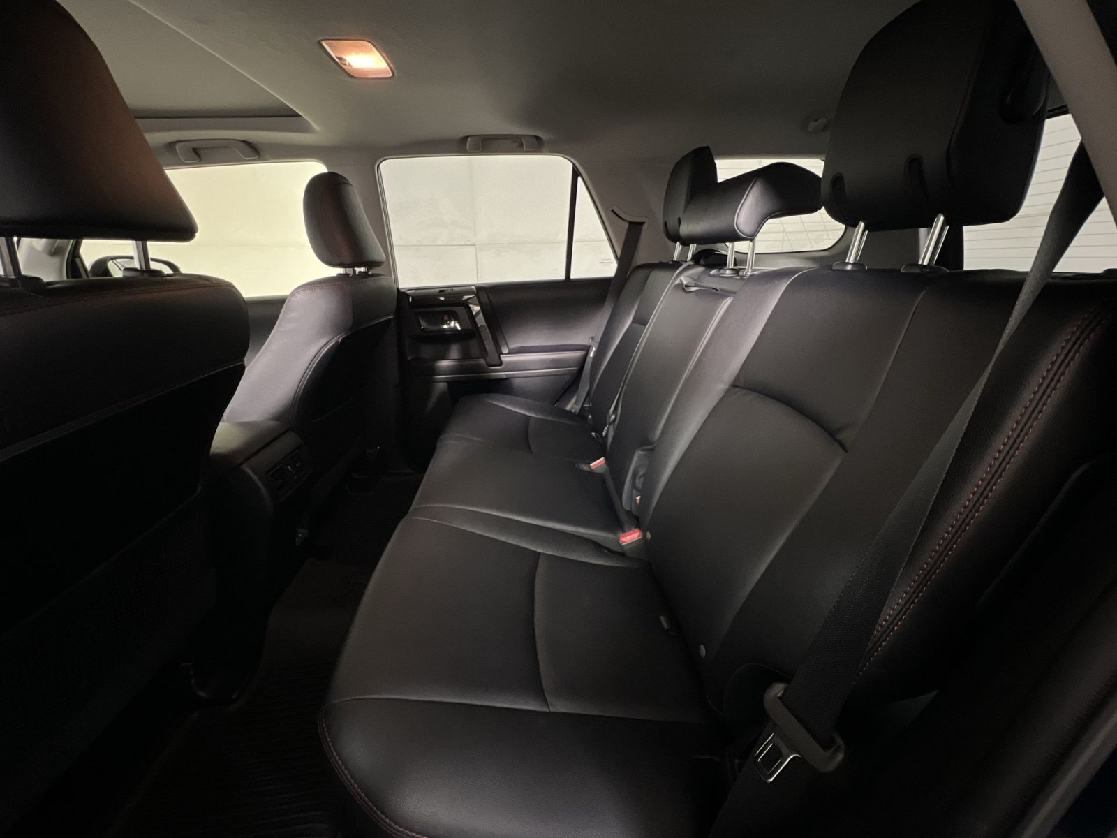 Used 2023 Toyota 4Runner TRD Off-Road Premium w/ Off Road Premium Plus Package AWD/4WD image 25