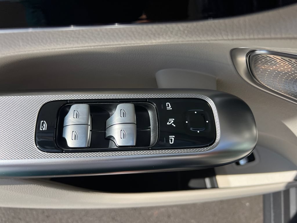 New 2027 Mercedes-Benz GLC 300 4MATIC image 10