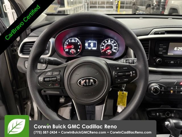 Used 2017 Kia Sorento FWD image 15