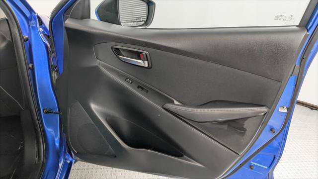 Used 2016 Scion iA FWD image 21