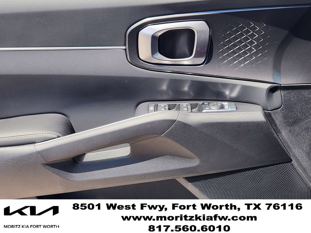 New 2026 Kia Sorento S FWD image 16