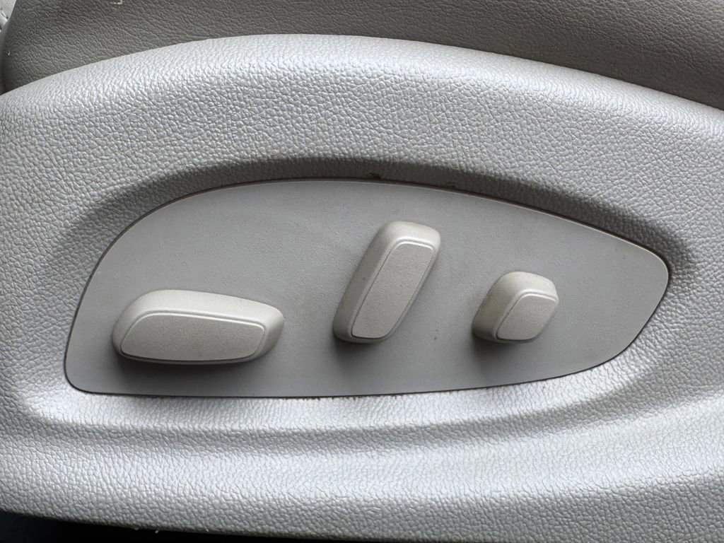 Used 2016 Cadillac CTS AWD Sedan image 20