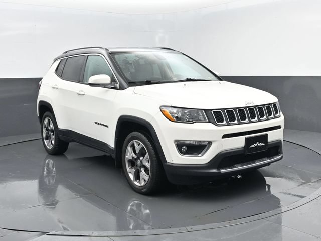 Used 2020 Jeep Compass Limited AWD/4WD image 3
