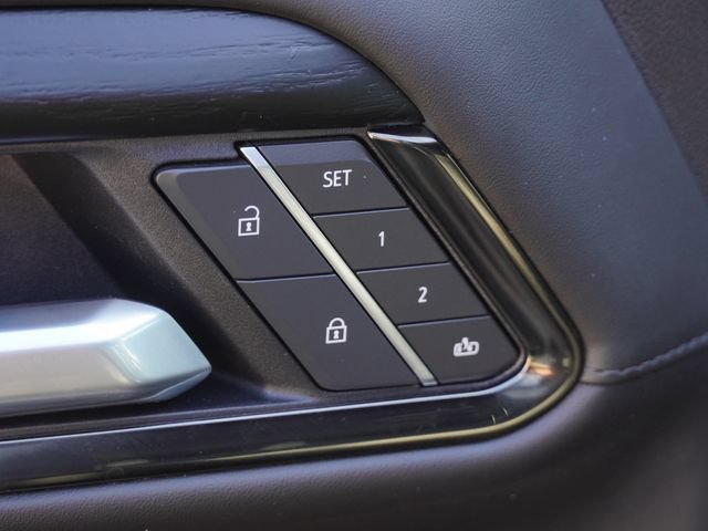 Used 2025 GMC Sierra 2500 AT4X AWD/4WD image 23