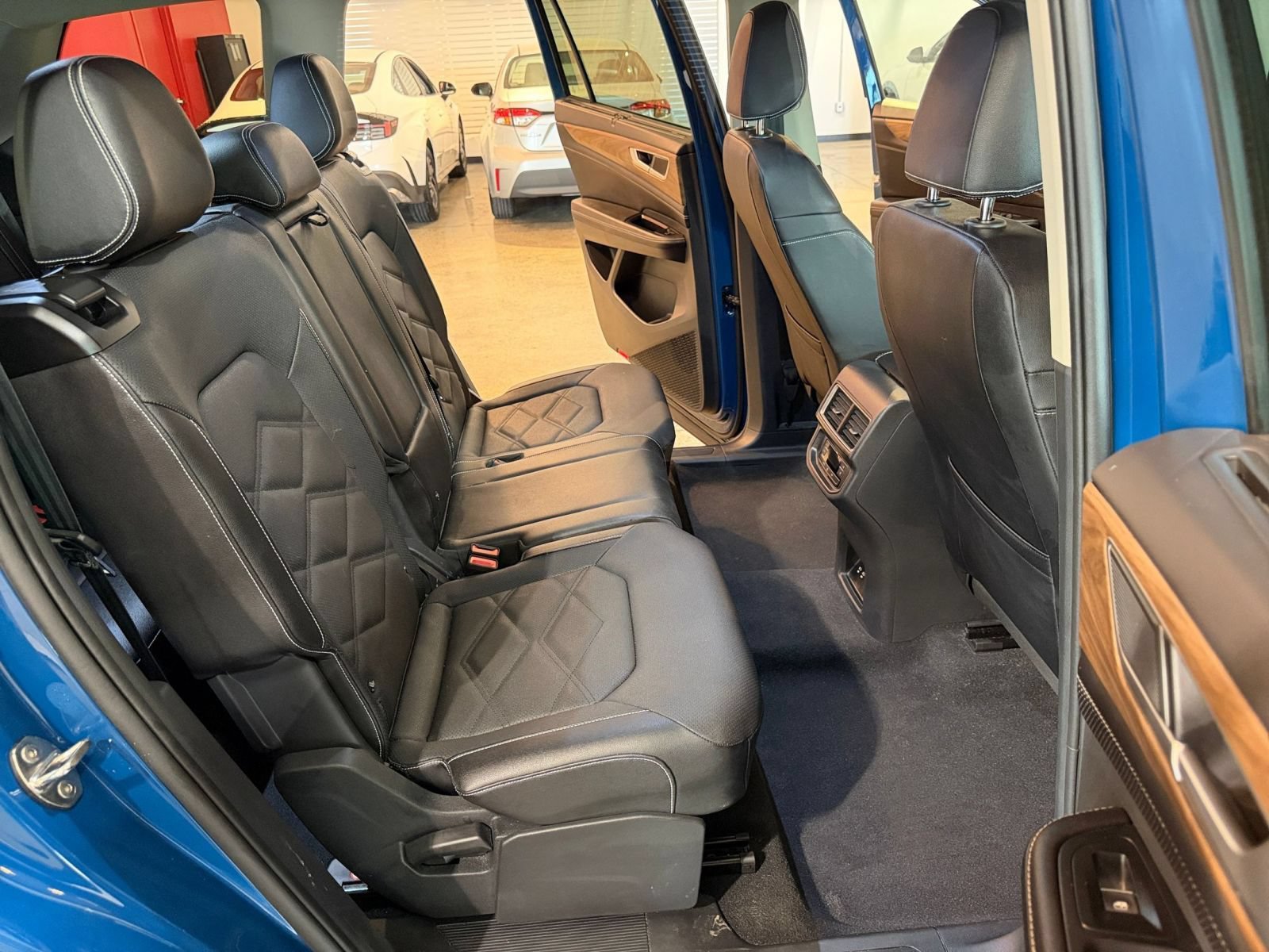 Used 2026 Volkswagen Atlas SE AWD/4WD image 39