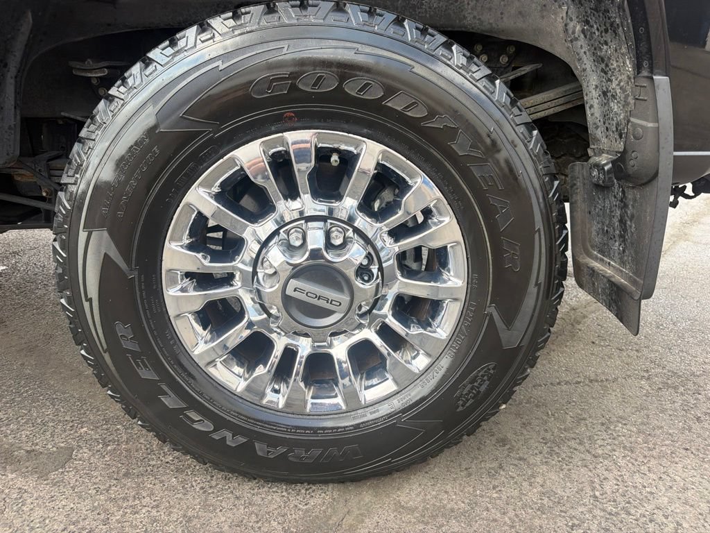 Used 2022 Ford F350 XLT w/ XLT Premium Package AWD/4WD image 49