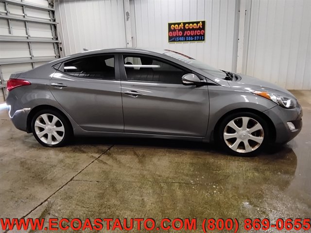 Used 2013 Hyundai Elantra Limited FWD image 2