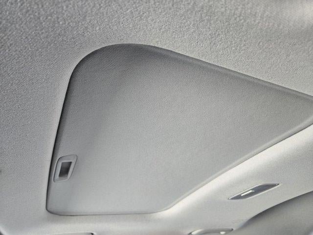 New 2026 Hyundai Venue SEL FWD image 18