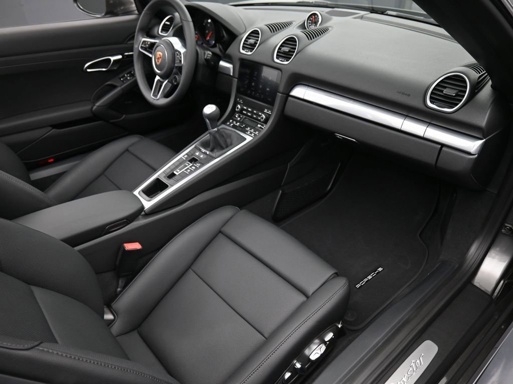 New 2025 Porsche 718 Boxster RWD image 27
