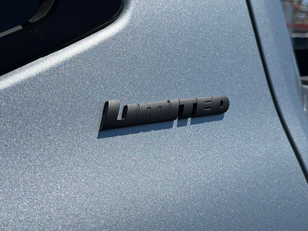 New 2026 Toyota Tundra Limited AWD/4WD image 13