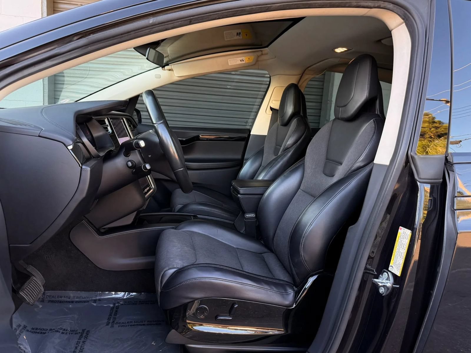 Used 2016 Tesla Model X 75D AWD/4WD image 18