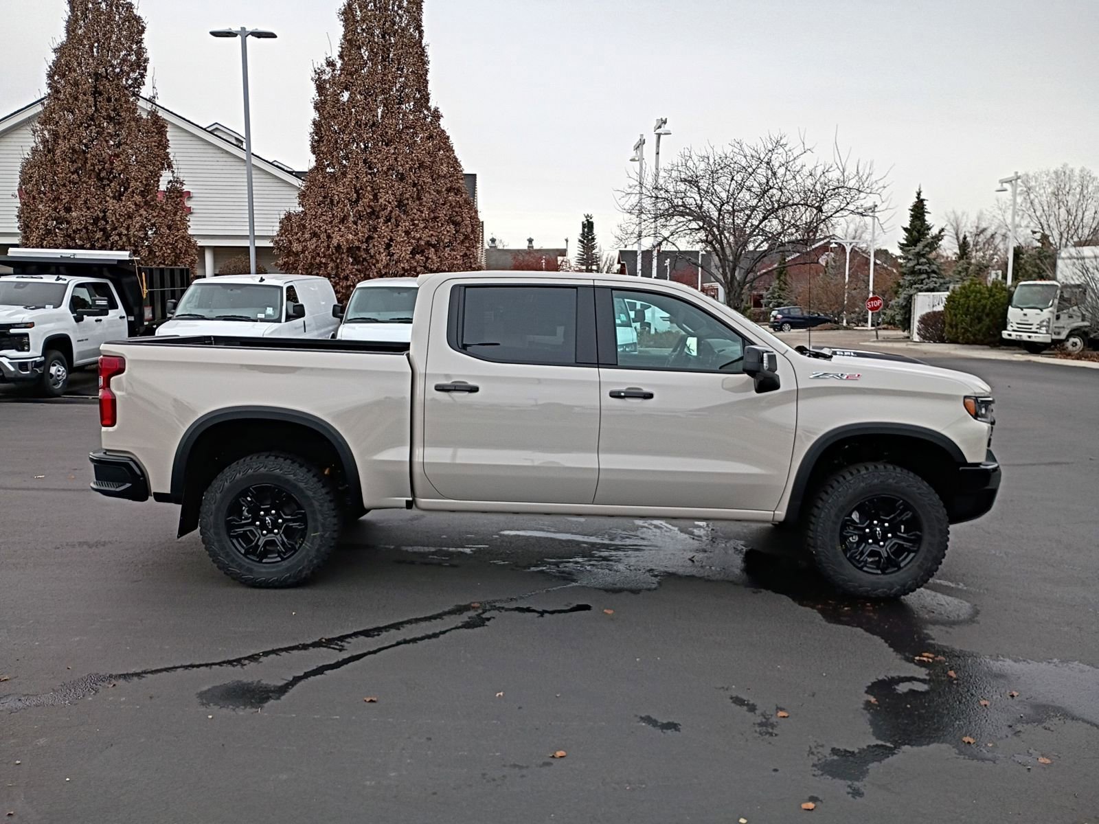 New 2026 Chevrolet Silverado 1500 ZR2 image 10