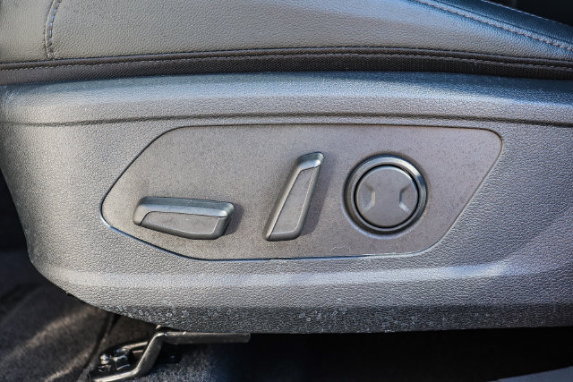 Certified 2026 Kia Sportage EX FWD image 21