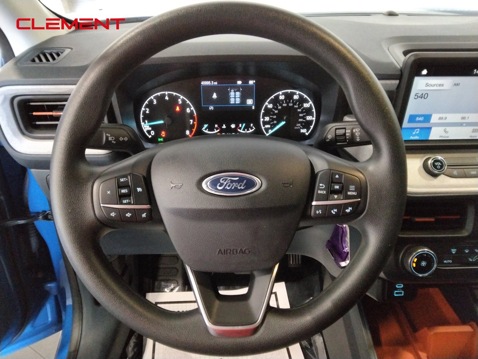 Used 2022 Ford Maverick XLT image 9