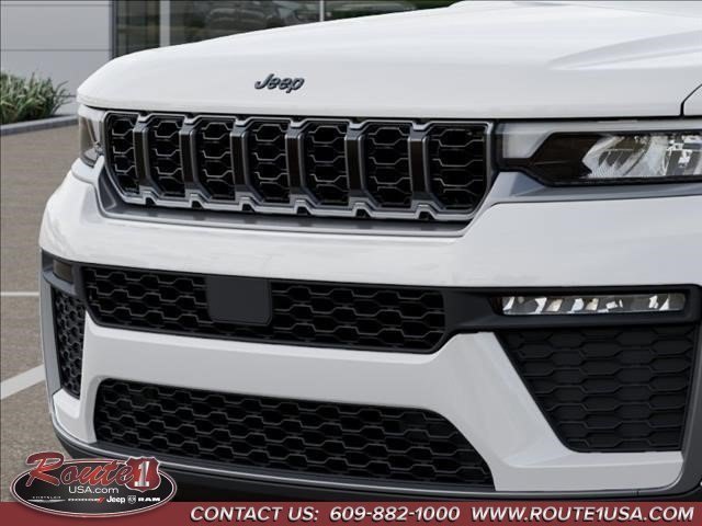 New 2027 Jeep Grand Cherokee Limited AWD/4WD image 12