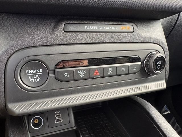 Used 2025 Ford Bronco Sport Big Bend w/ Convenience Package AWD/4WD image 29