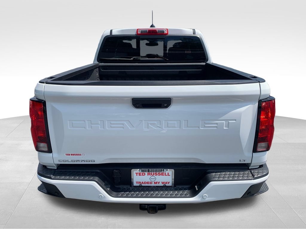 Used 2024 Chevrolet Colorado LT w/ LT Convenience Package RWD image 4