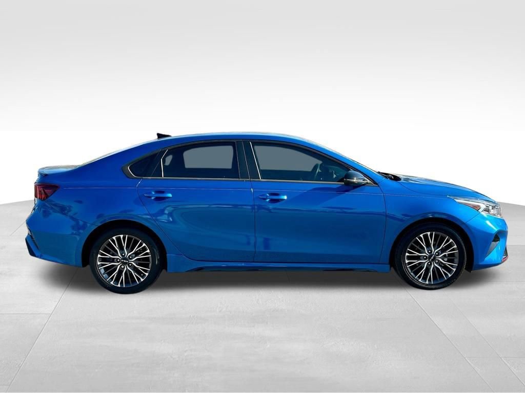Used 2023 Kia Forte GT-Line image 4