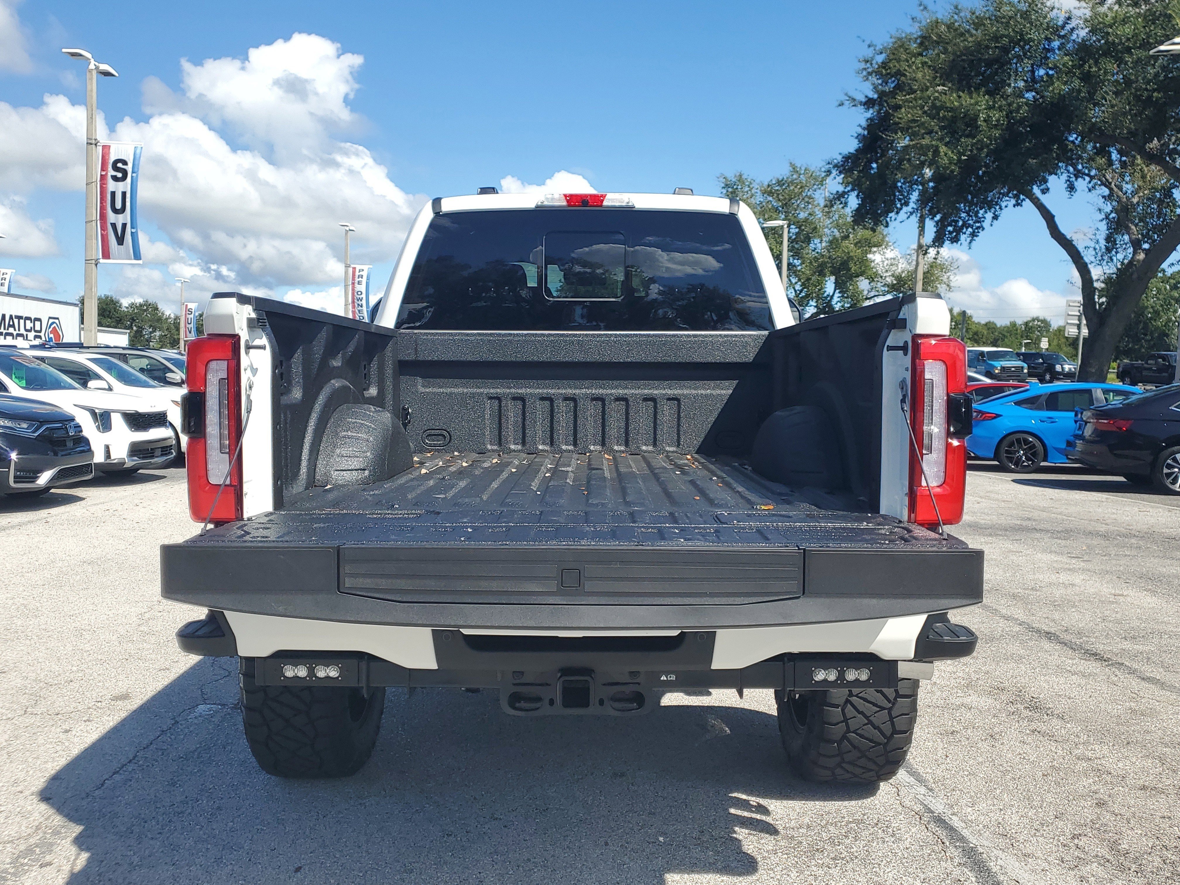 New 2026 Ford F350 Platinum w/ FX4 Off-Road Package image 10